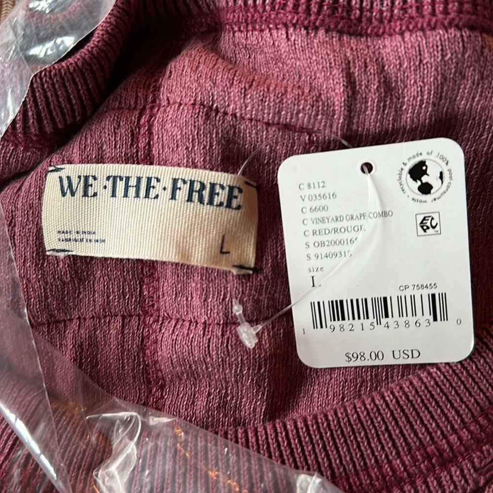 Free People We The Free Swinging Cable Cuff Vineyard Grape Combo Sweater NWT - Picture 9 of 13